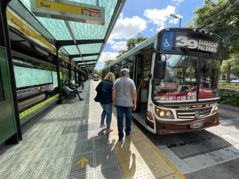 CNRT y Ciudad de Buenos Aires: Acuerdo para mejorar el control de colectivos