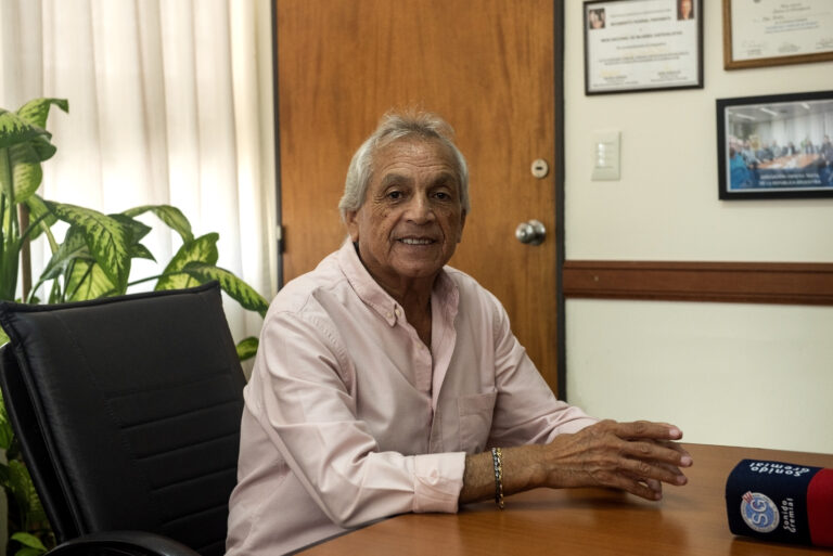 Hugo Benítez, Secretario General de la Asociación Obrera Textil: “La apertura indiscriminada de las importaciones es un certificado de muerte para la producción y el trabajo nacional”