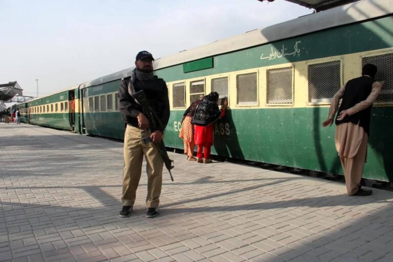 Pakistán: La Sección Ferroviaria de ITF repudió el ataque terrorista a un tren