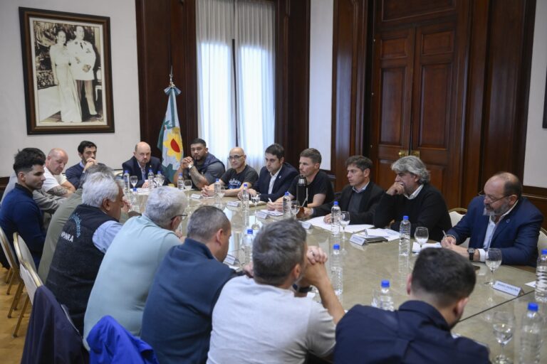 La FeMPINRA se reunió con el gobernador Axel Kicillof