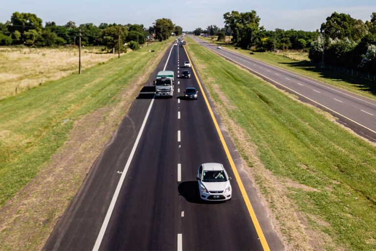 Escapadas más austeras: más de 2,1 millones de turistas viajaron en junio por la Argentina y gastaron $412.372 millones
