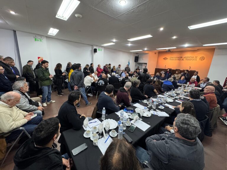 El Frente multisectorial de “Lucha por la Soberanía, el Trabajo Digno y los Salarios Justos” anunció su adhesión a la movilización de los trabajadores del Hospital Garrahan del próximo jueves